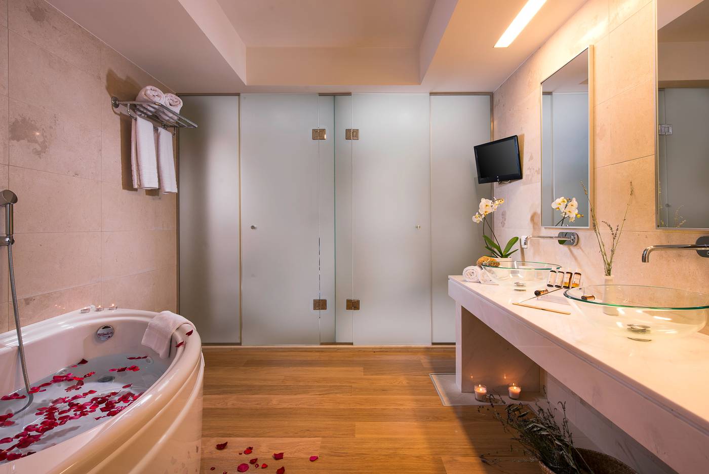 Kassandra-Palace-Seaside-Resort-Room-41