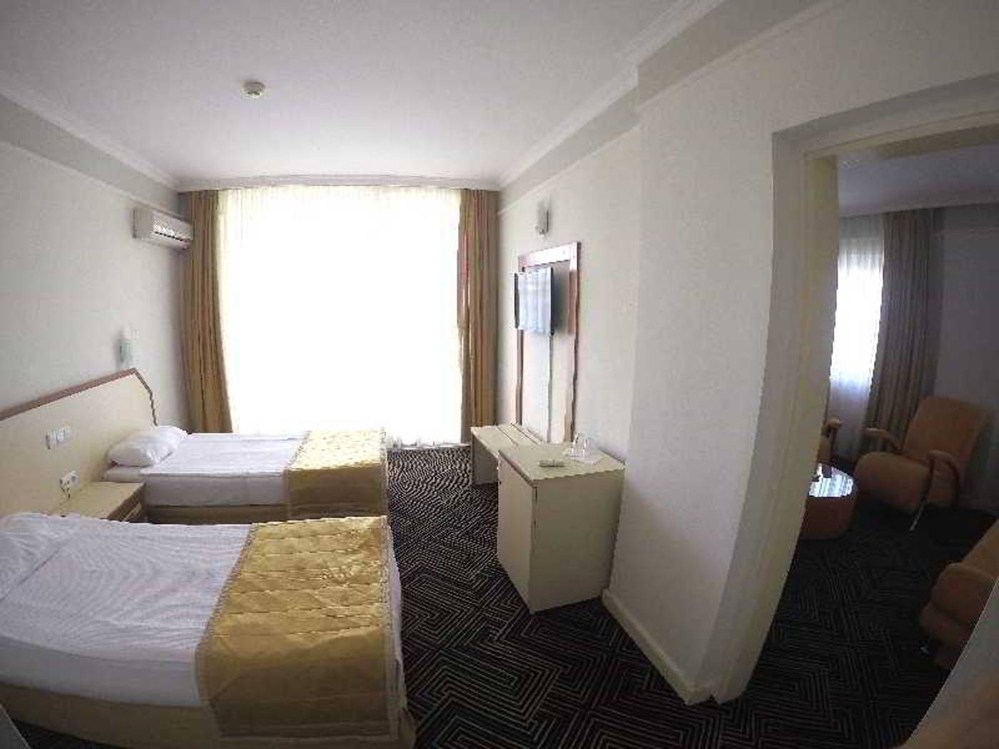 Orient-Life-Hotel-Room-25