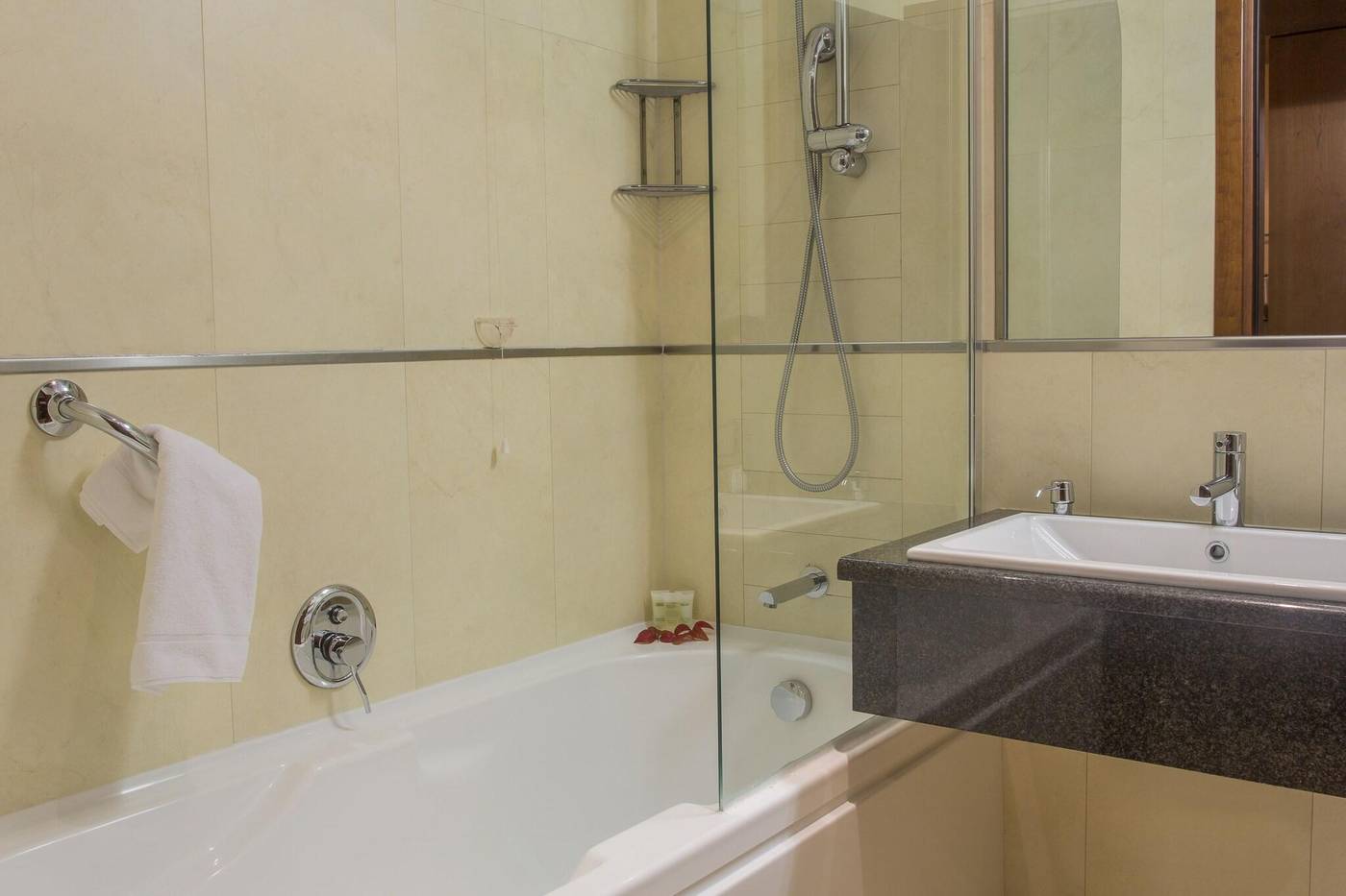 Courtyard-Venice-Airport-Room-37