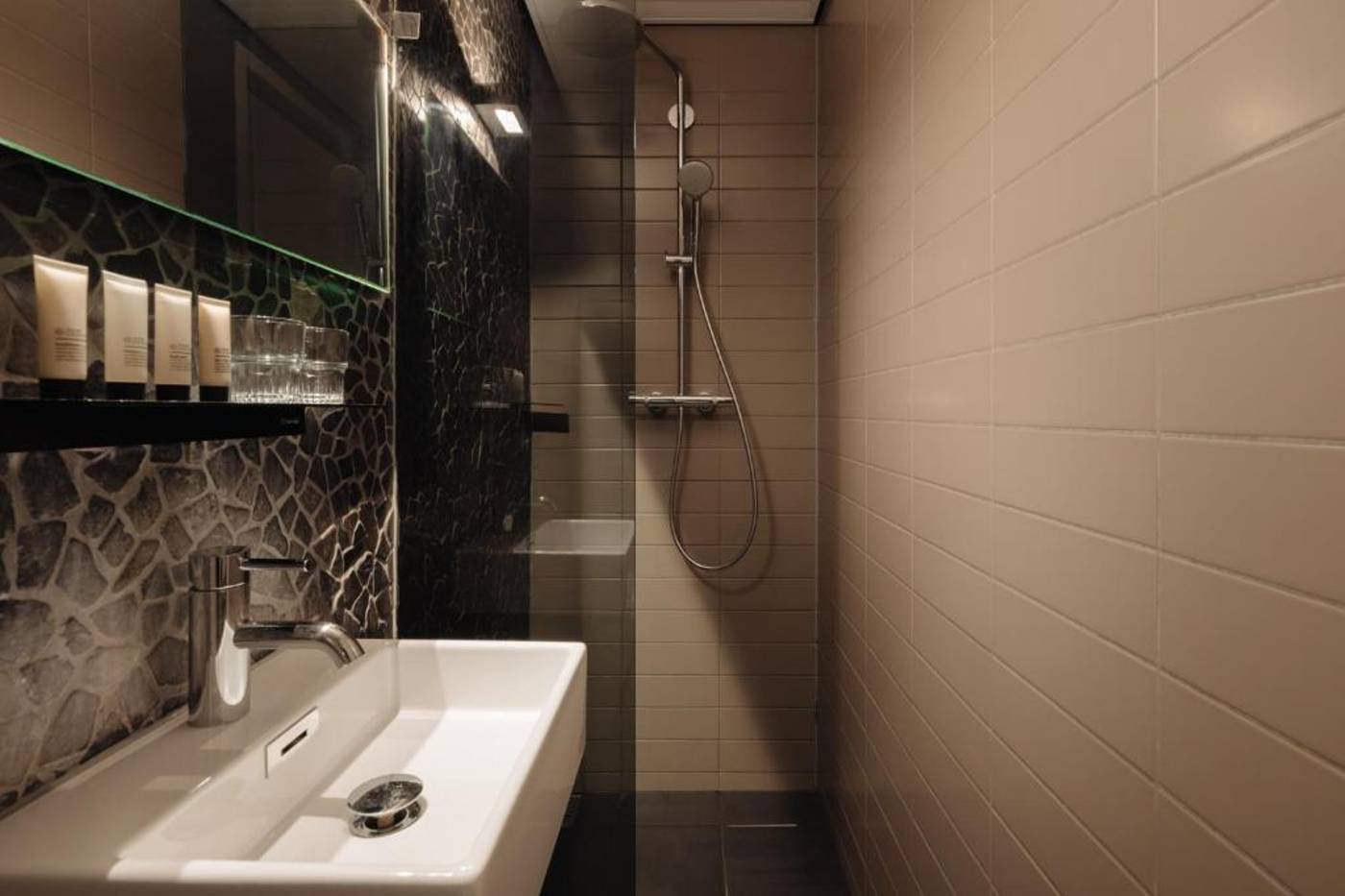 Hotel-V-Frederiksplein-Room-35