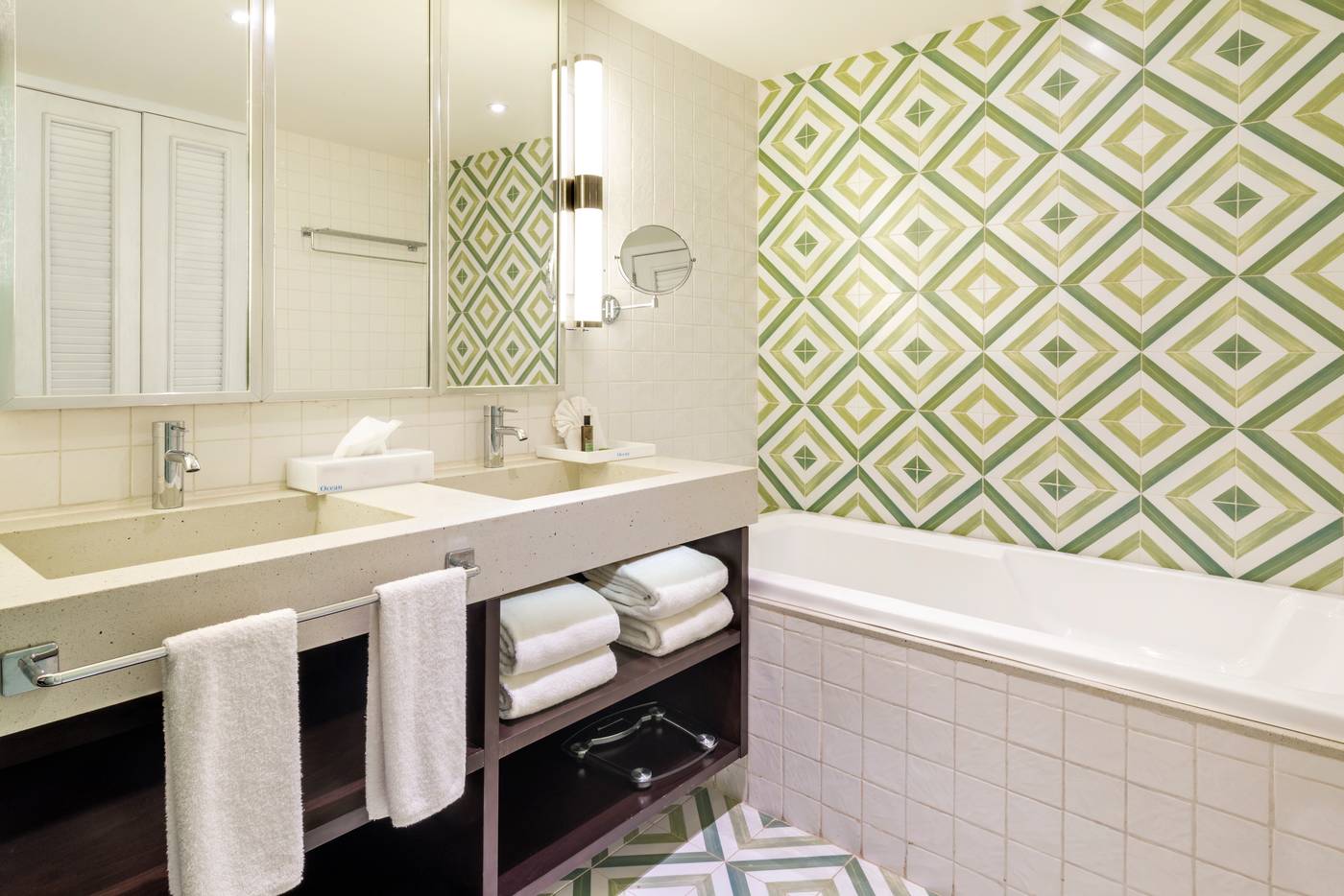 Ocean-Riviera-Paradise-Eden-By-The-Beach-Room-41