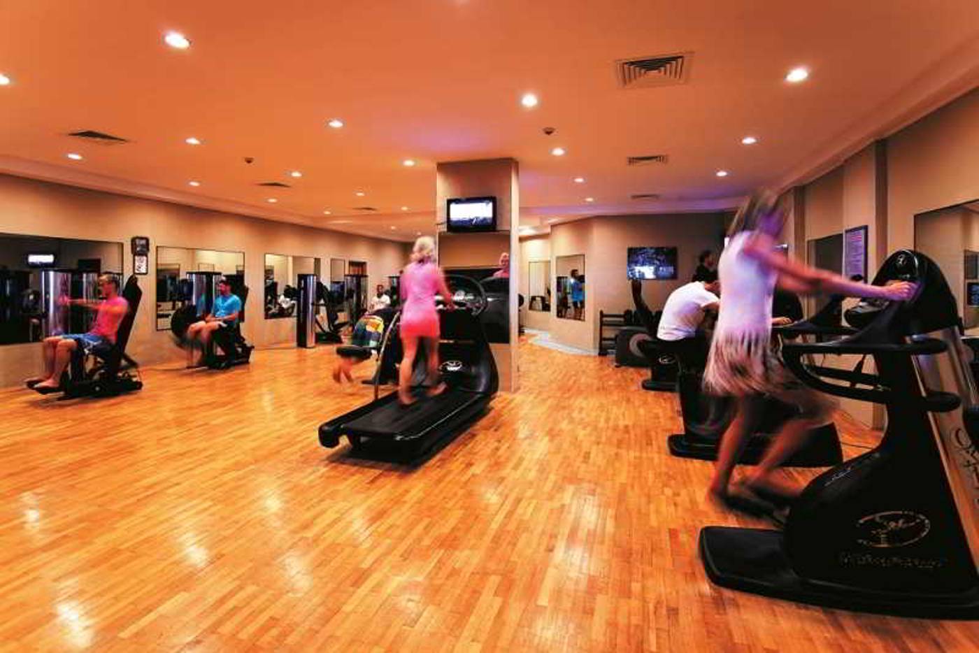 Defne-Dream-Sports-and-Entertainment-15