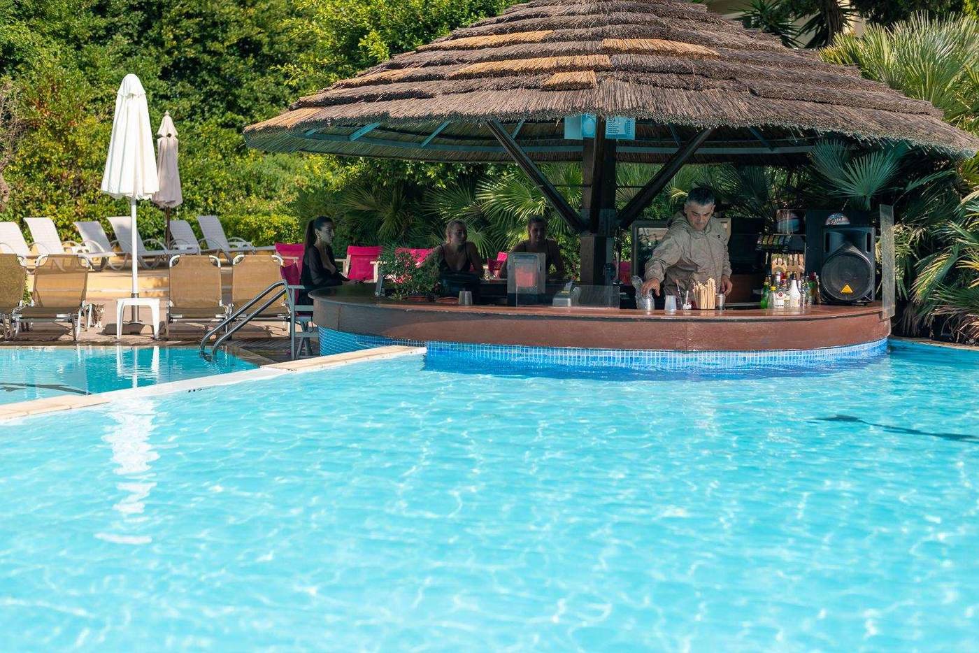 Dionysos-Hotel-Pool-12