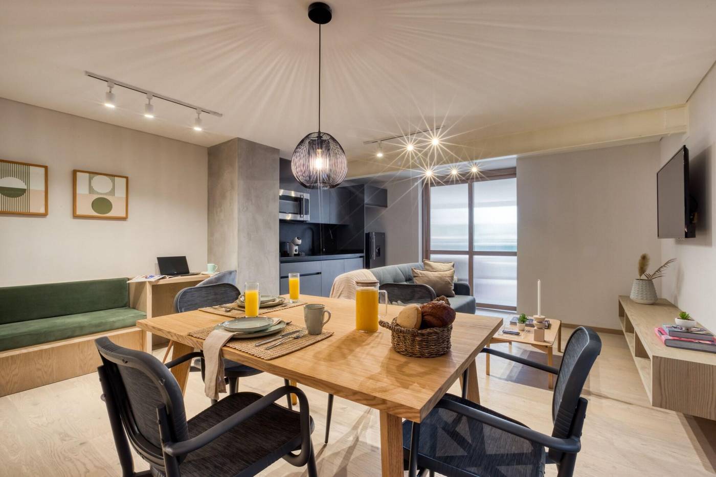 Uliv Poe 240-Mexico-Mexico City-Room-9