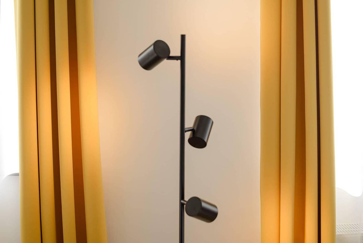 RES-City-Residence-Budapest-Lobby-30