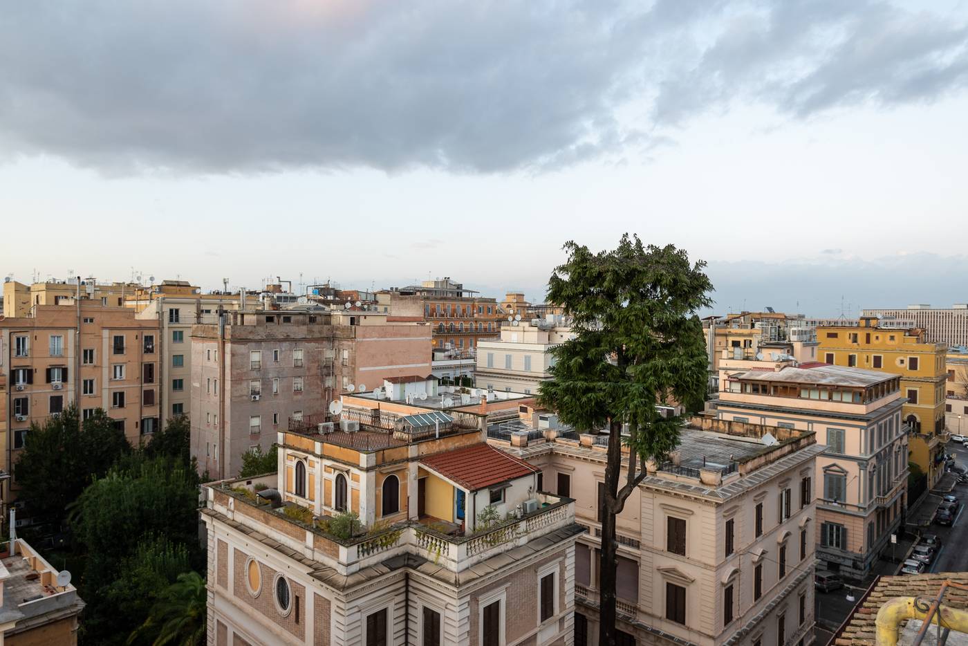 Leonardo-Boutique-Hotel-Rome-Termini-Terrace-7