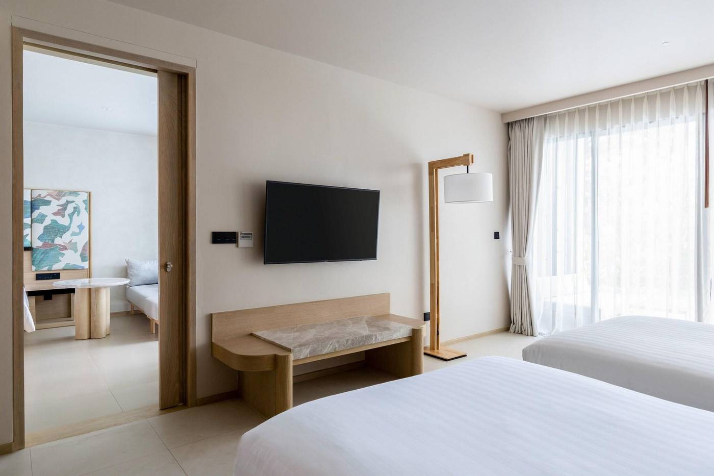 Holiday-Inn-Resort-Phuket-Mai-Khao-Beach-Room-37