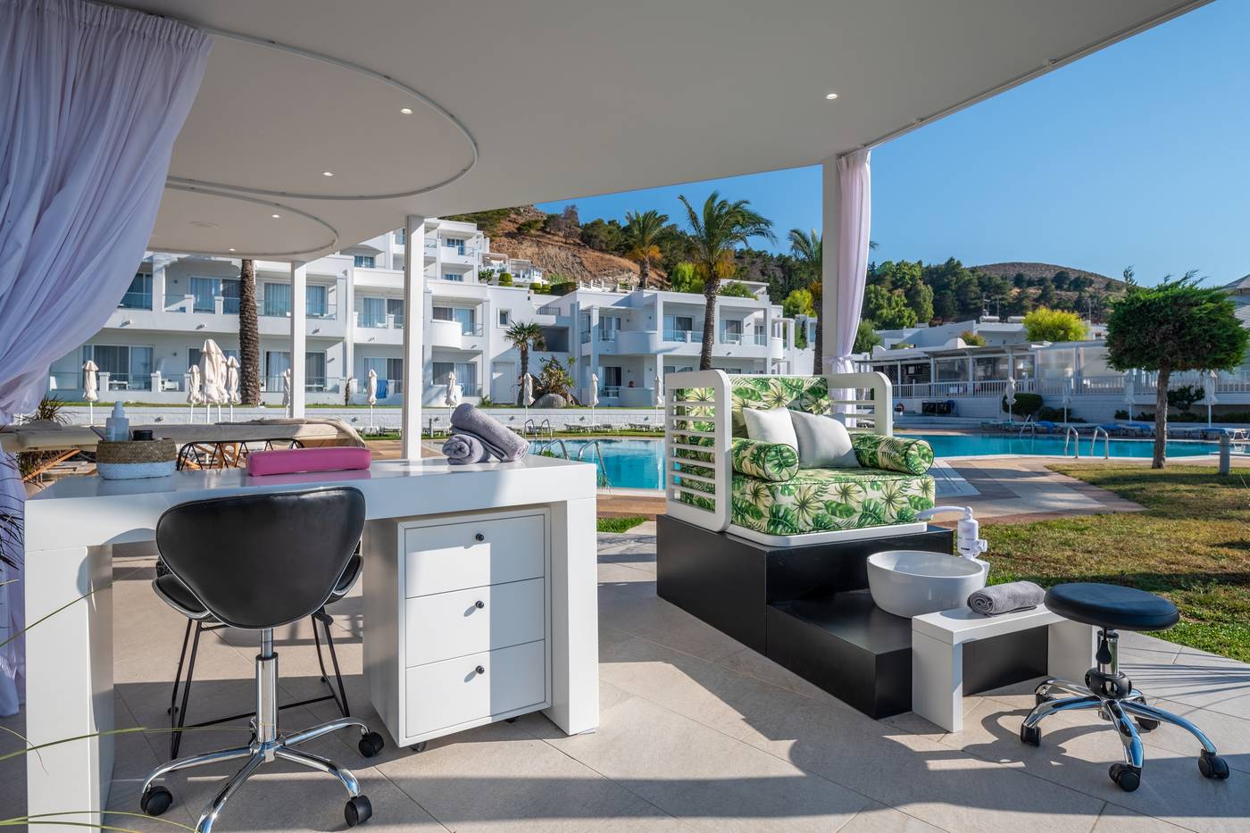 Dimitra-Beach-Resort-Sports-and-Entertainment-19