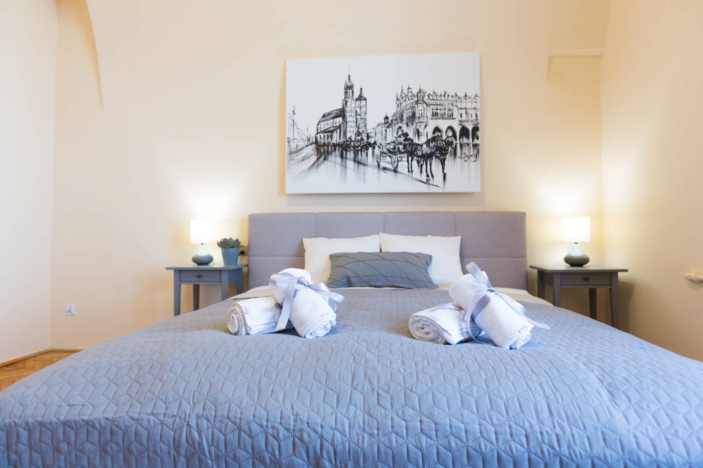 Apartments-Roman-Room-33