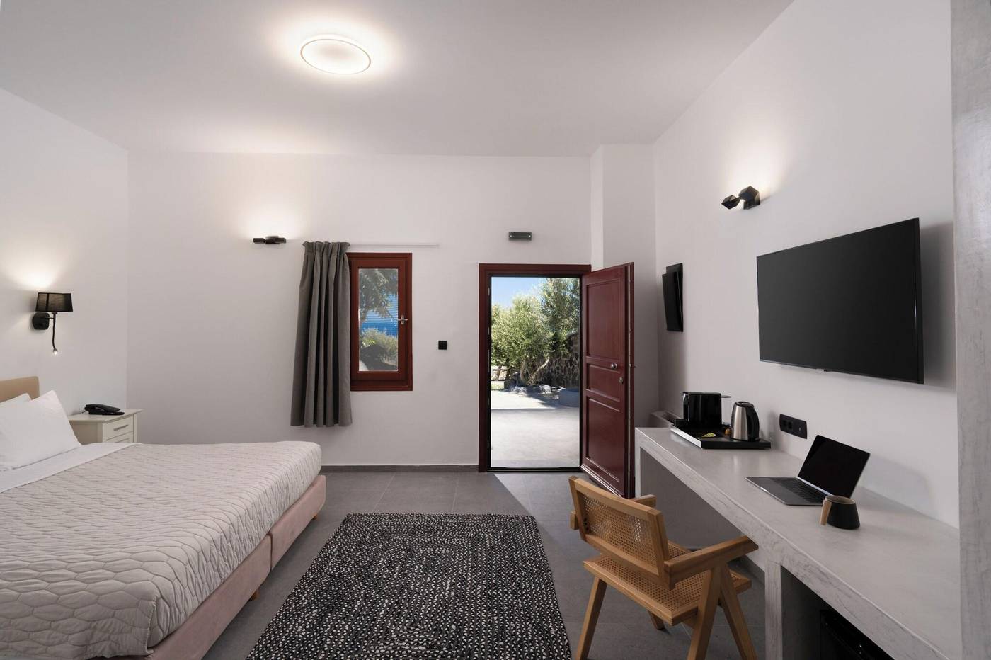 Splendour-Resort-Room-5