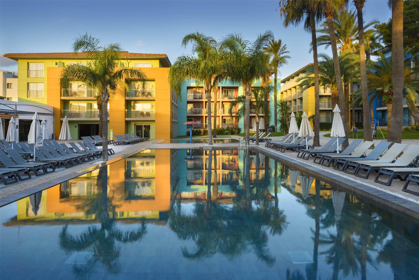 Occidental-Menorca-Pool-8