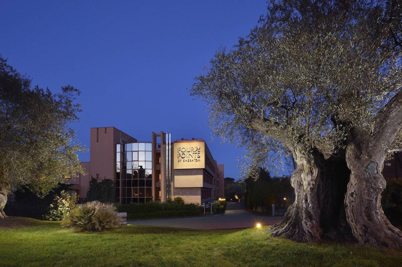 Four-Points-by-Sheraton-Siena-General-view-58