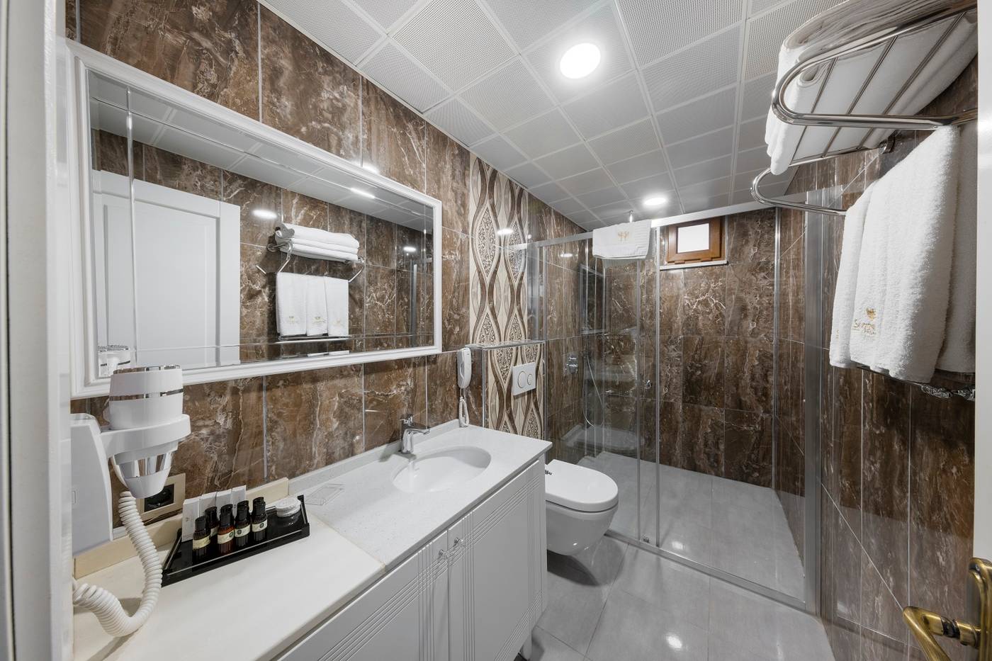 Seven-Hills-Palace---Spa-Room-54