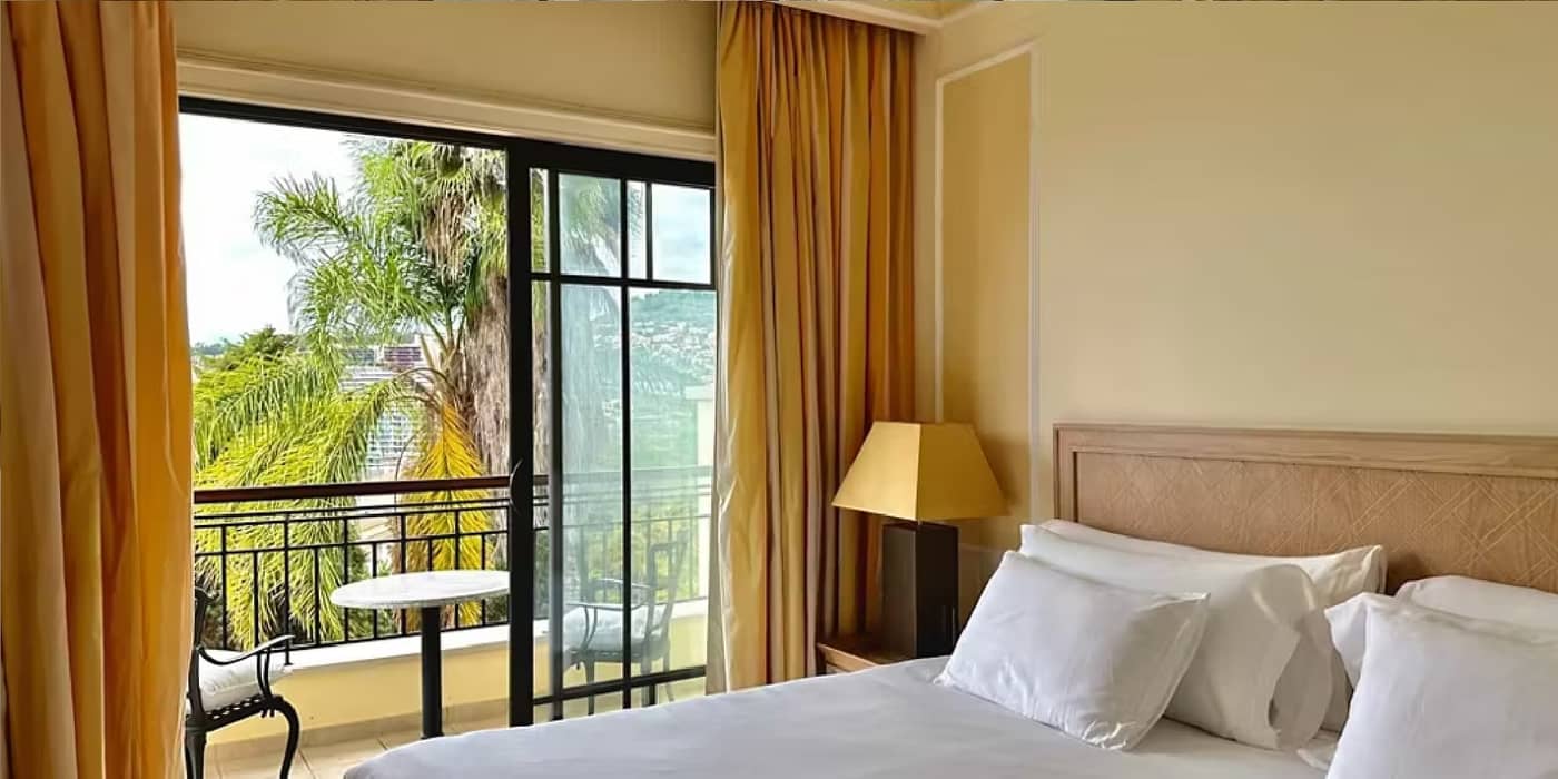 Quinta-das-Vistas-Palace-Gardens-Room-15