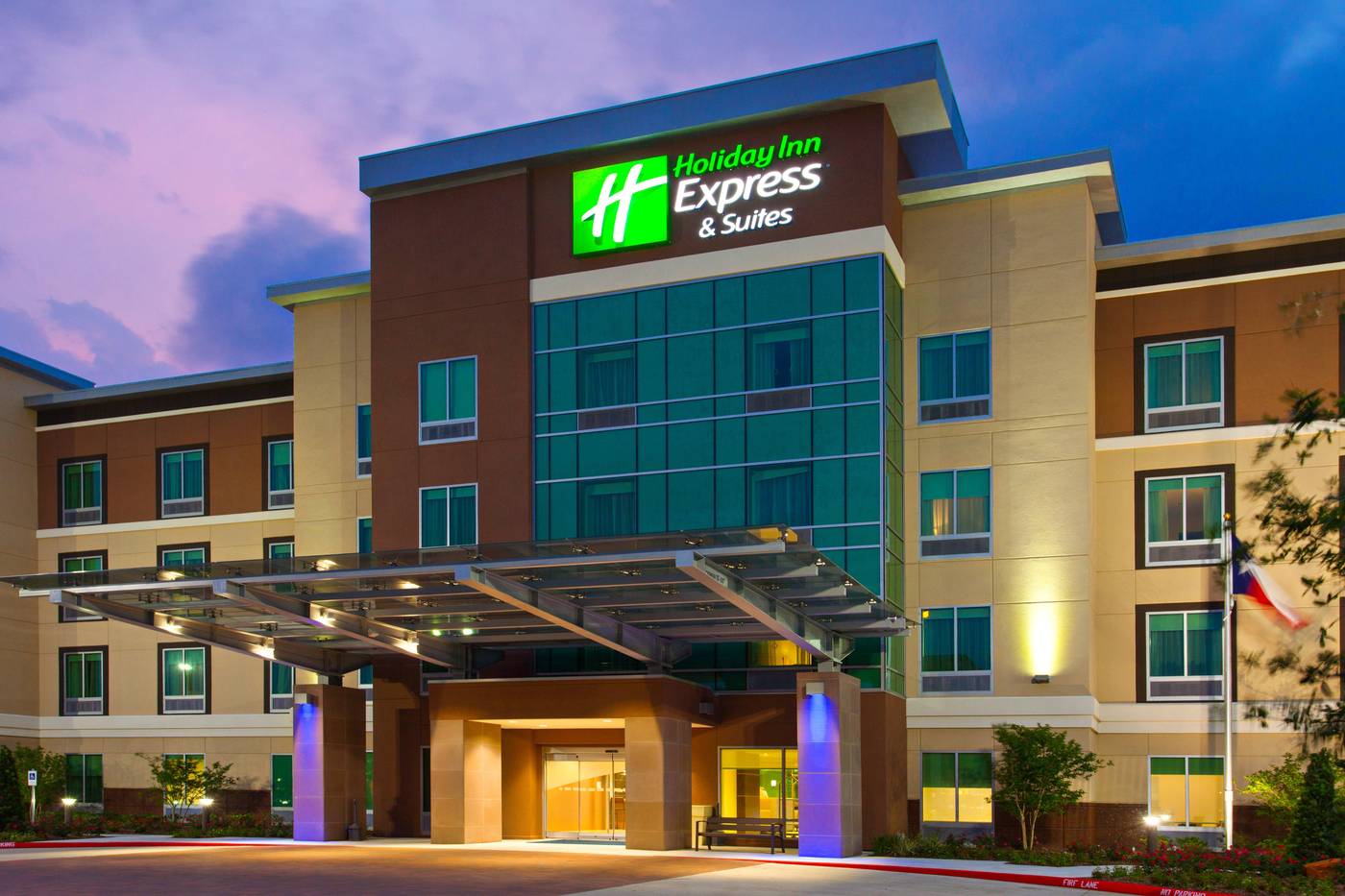 Holiday Inn Express and Suites Houston S Medical C-United States-HOUSTON-General view-6