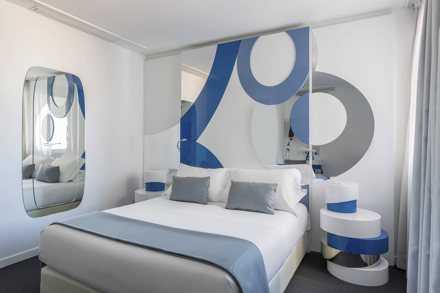 Room-Mate-Oscar-Room-39