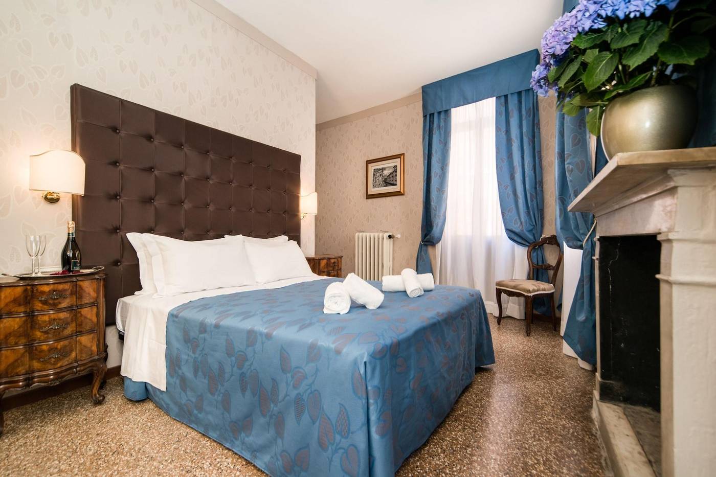 Ca--Lavezzera-Room-18