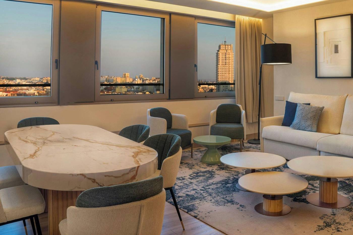 Courtyard-Madrid-Princesa-Room-12