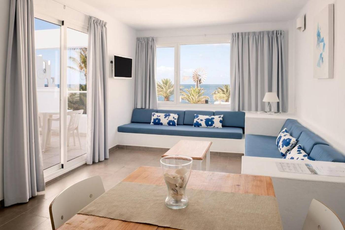 Neptuno-Suites---Adult-Only-Room-13