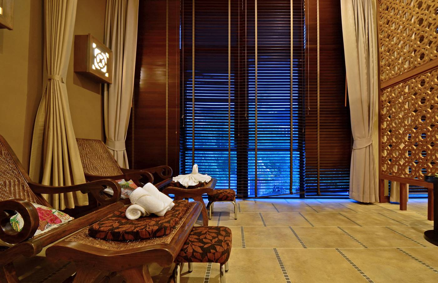 Deevana-Plaza-Krabi-Ao-Nang-Sports-and-Entertainment-63