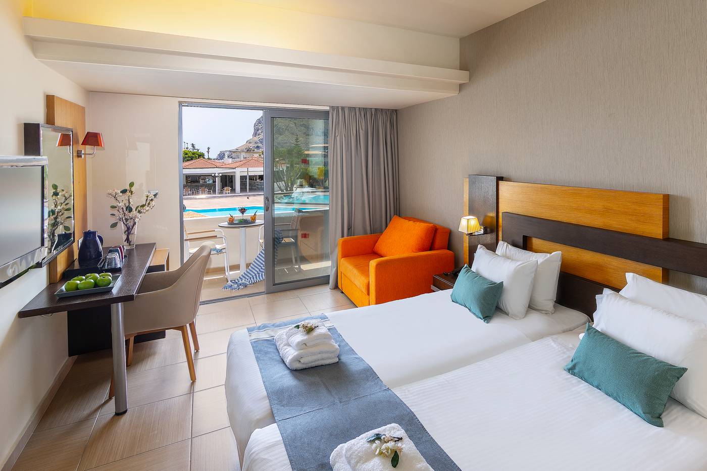Leonardo-Kolymbia-Resort-Room-28