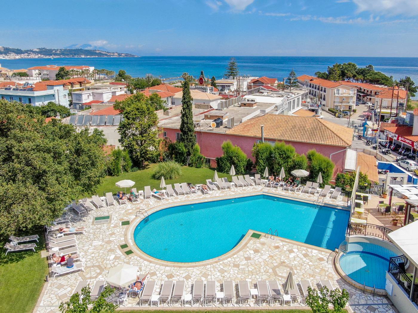 Palmyra-Hotel-Pool-7