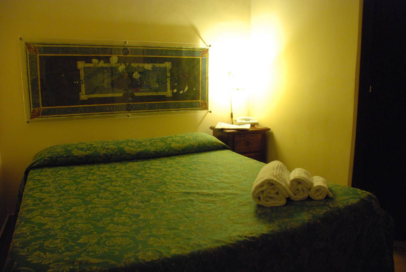 Hotel-Del-Centro-Room-14