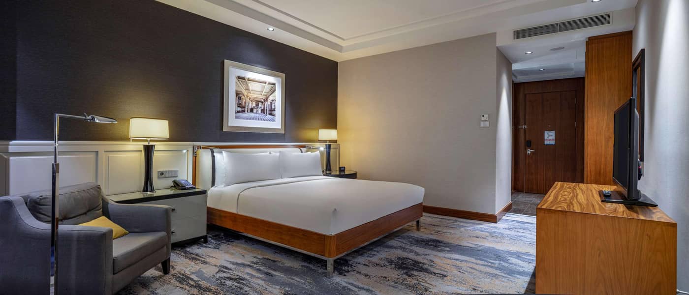 Hilton-Istanbul-Bomonti-Hotel---Conference-Centre-Room-52