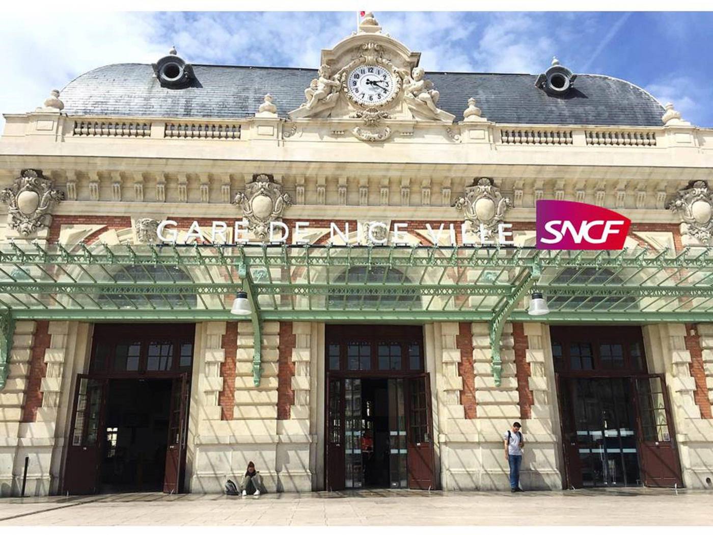 Holiday-Inn-Nice-General-view-5