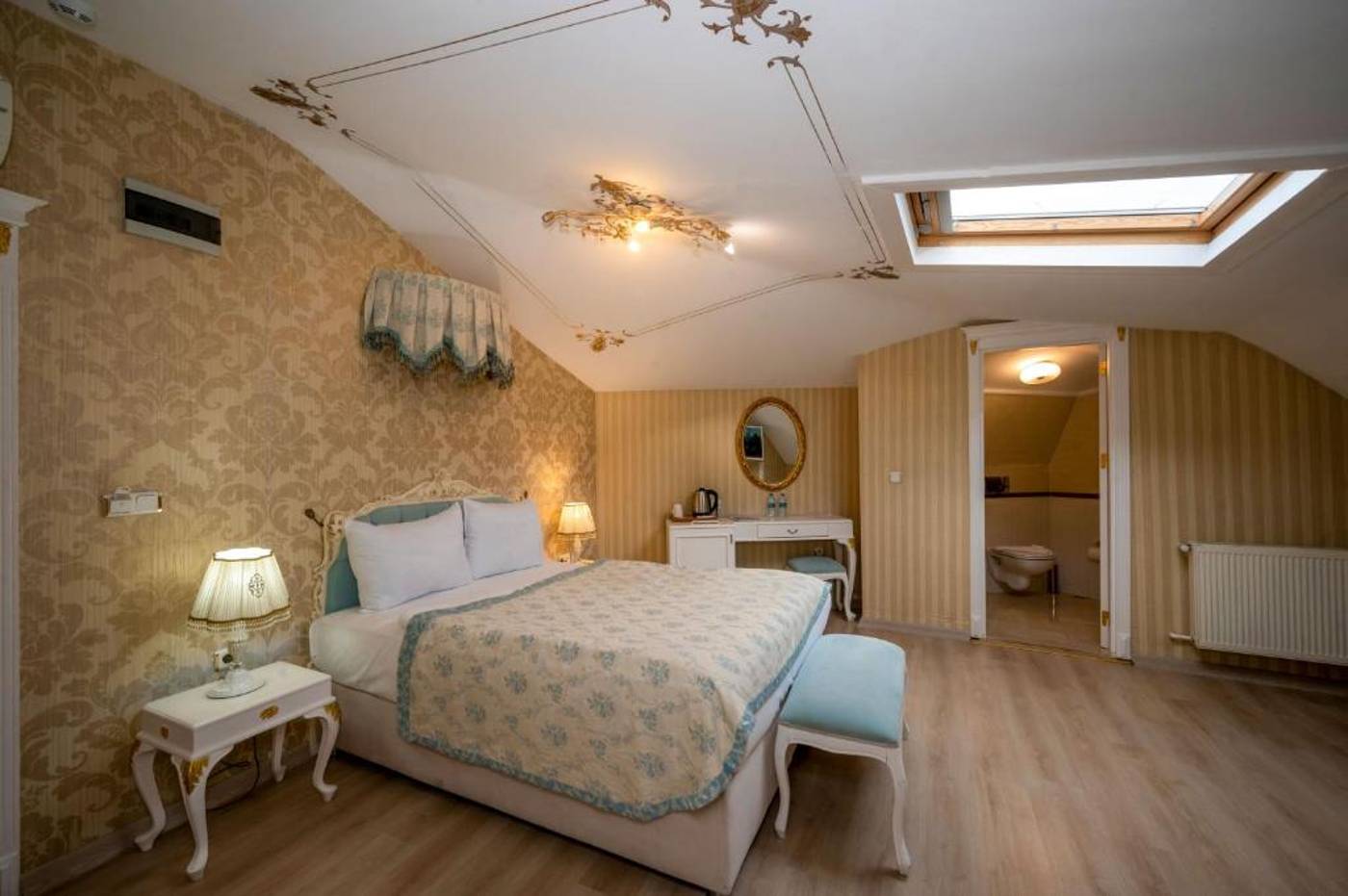 Villa-Paradiso-Hotel-Room-12