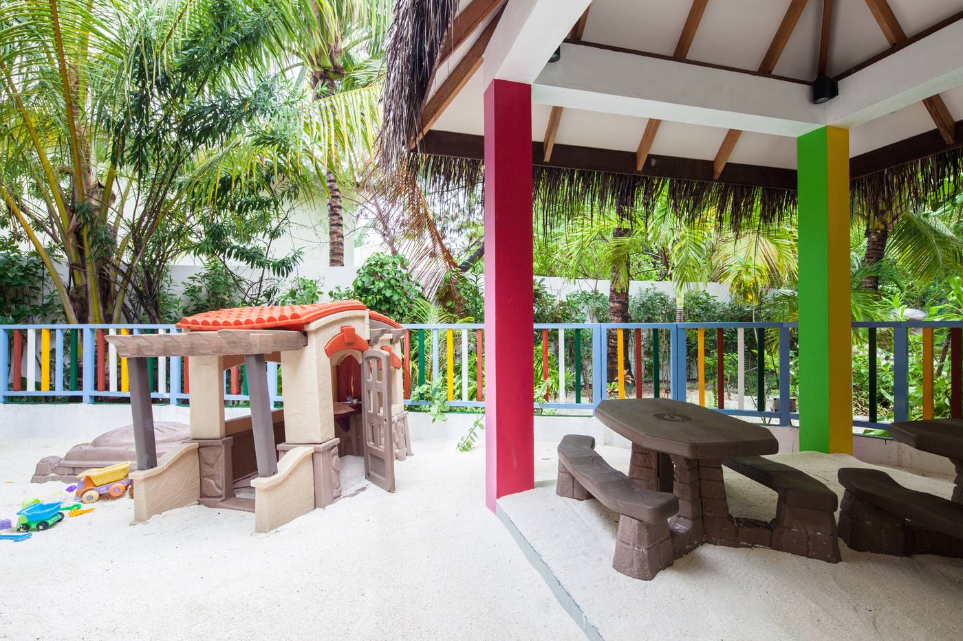 Centara Grand Island Resort & Spa