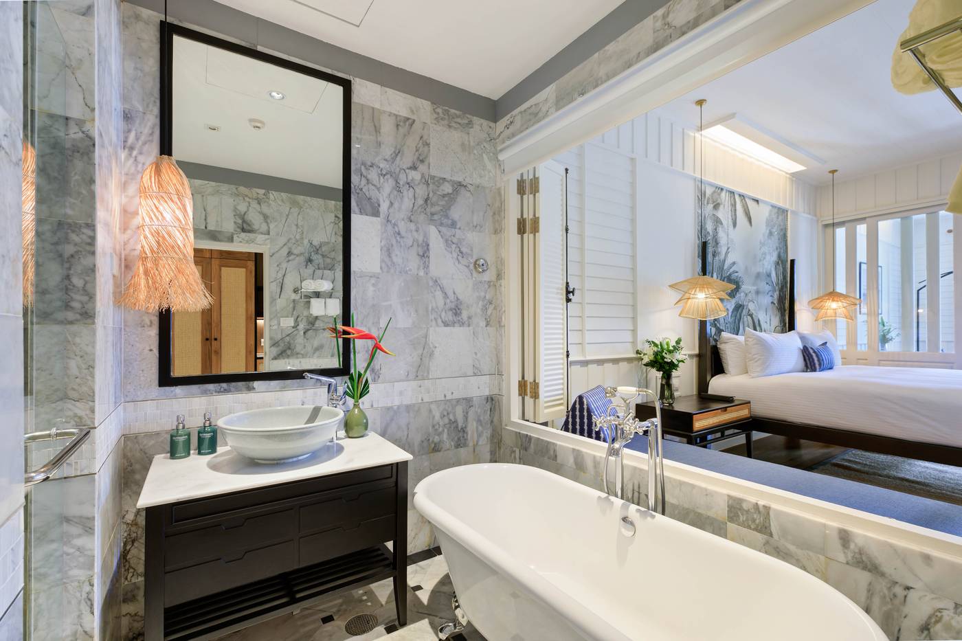 Outrigger-Koh-Samui-Beach-Resort-Room-36