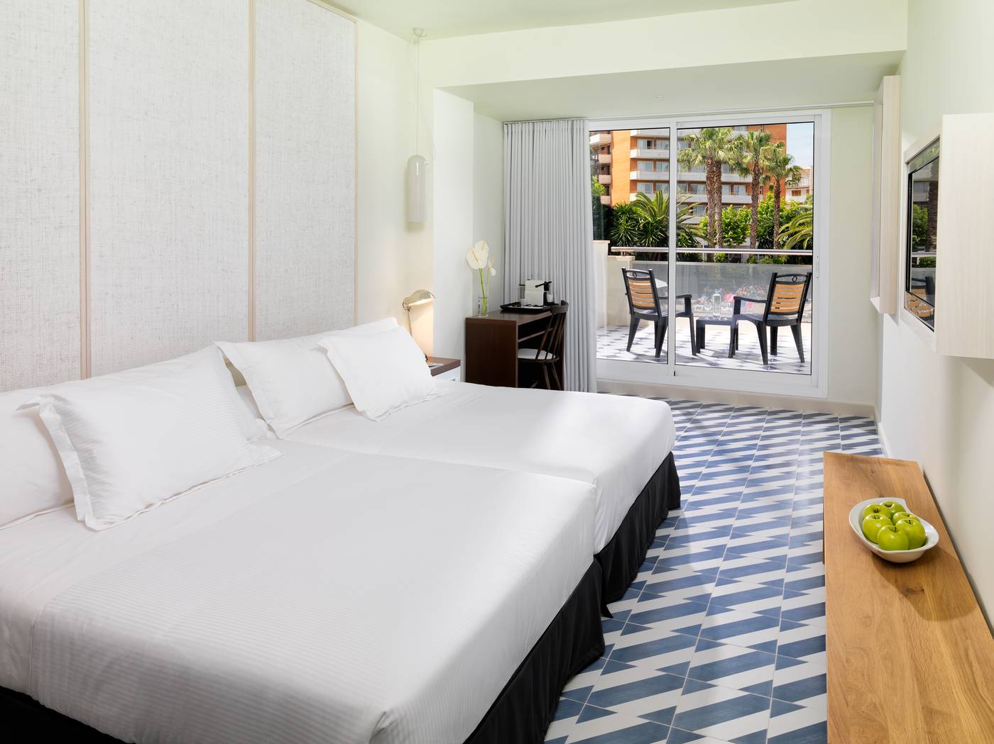 H10-Vintage-Salou---Adults-Only--16---Room-29