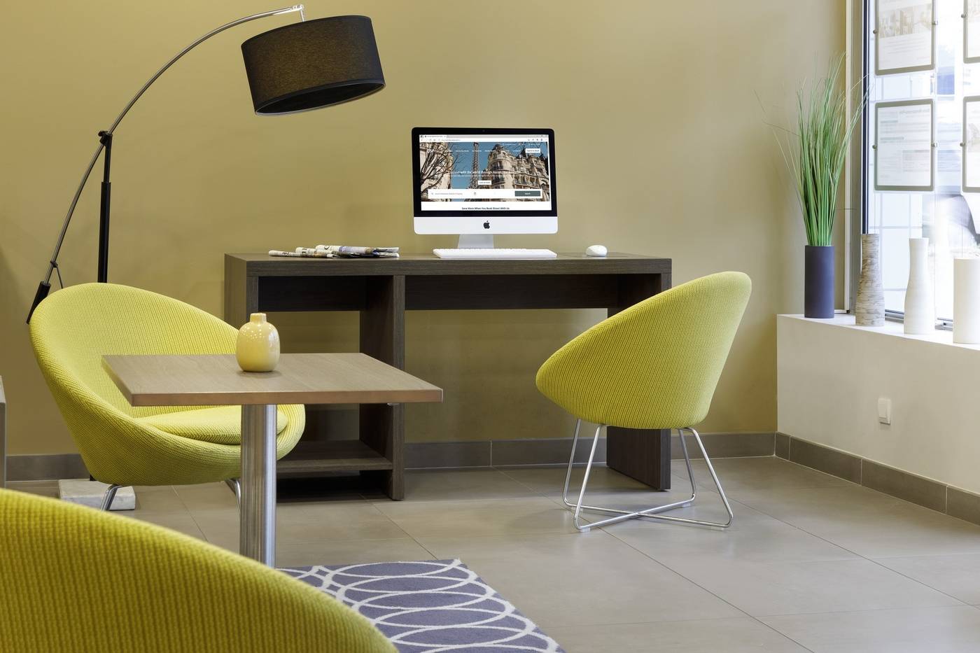 Citadines-Montparnasse-Paris-Lobby-10