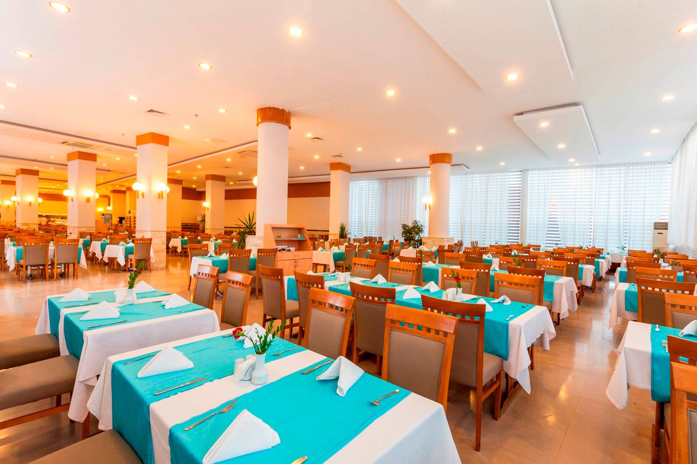 Narcia-Resort-Side-Restaurant-28