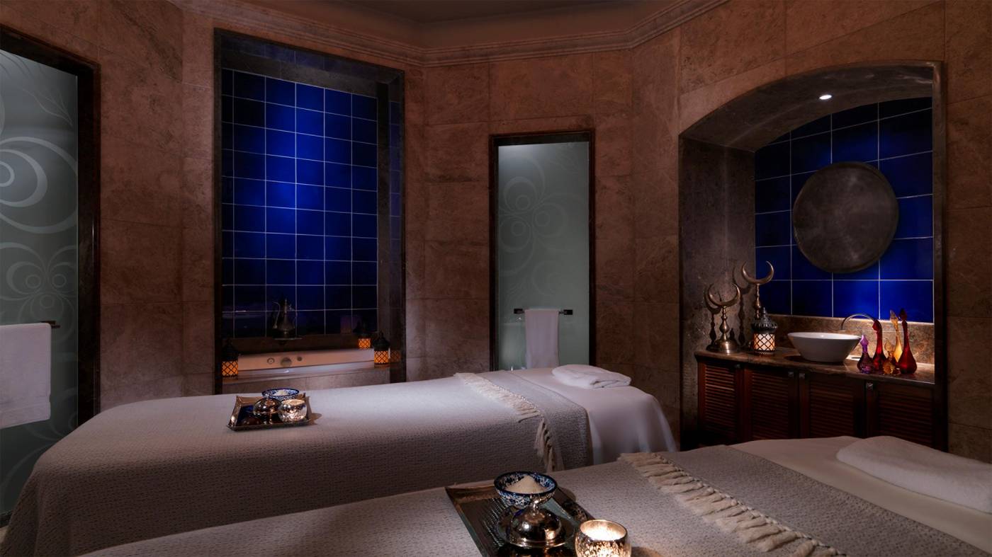 Four-Seasons-at-the-Bosphorus-Sports-and-Entertainment-42