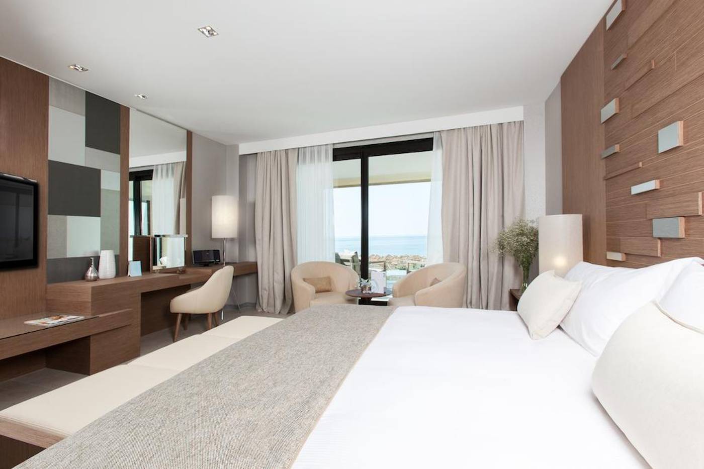 The Oasis by Don Carlos Resort - Adults Only