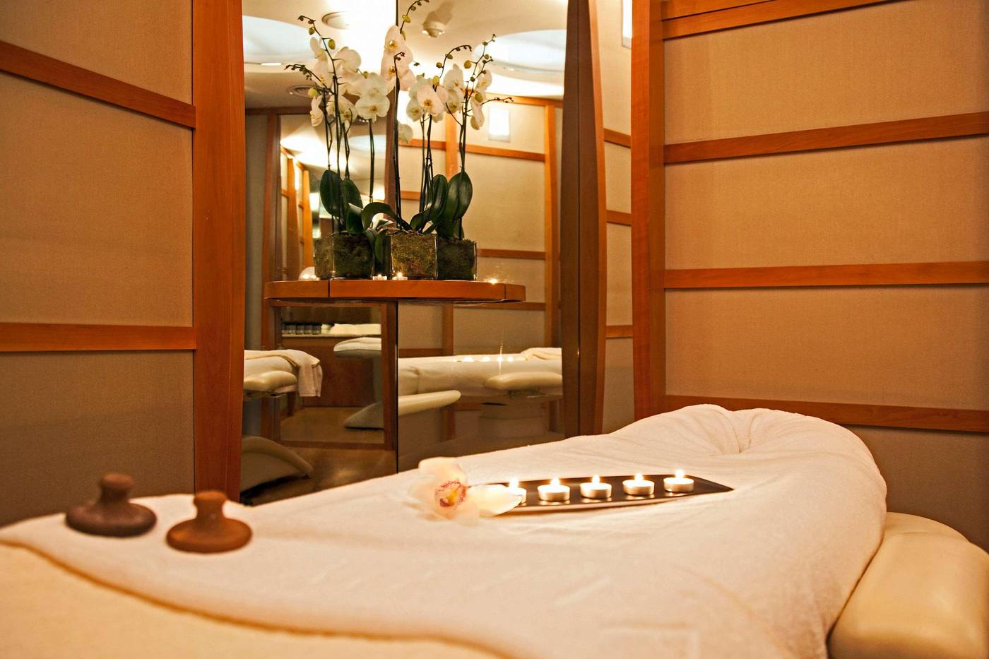 Melia-Athens-Sports-and-Entertainment-80