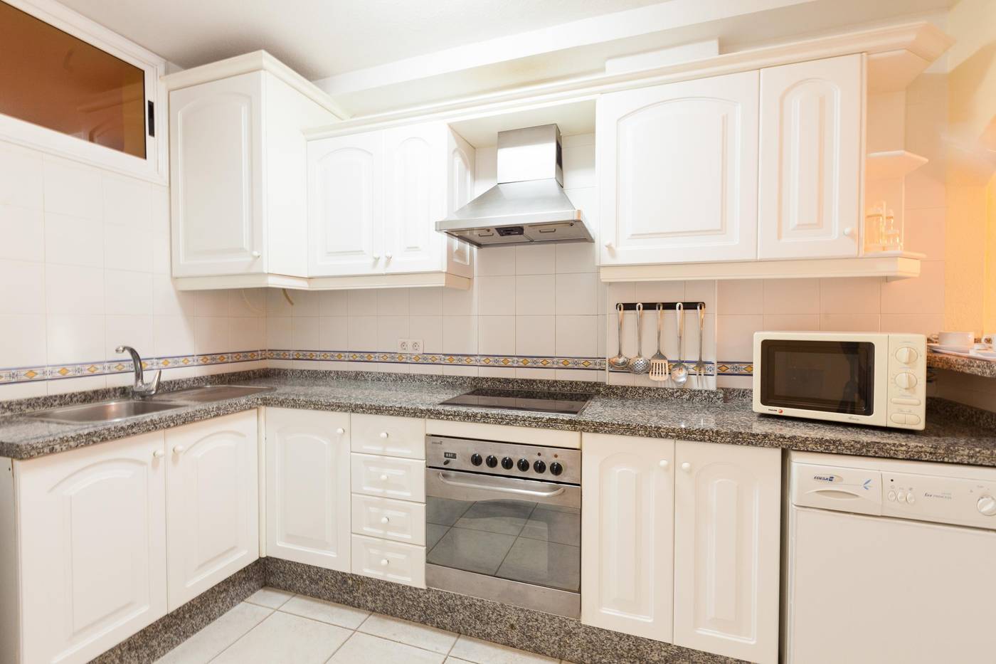 El-Marqu----s-Palace-by-Intercorp-Hotel-Group-Room-58