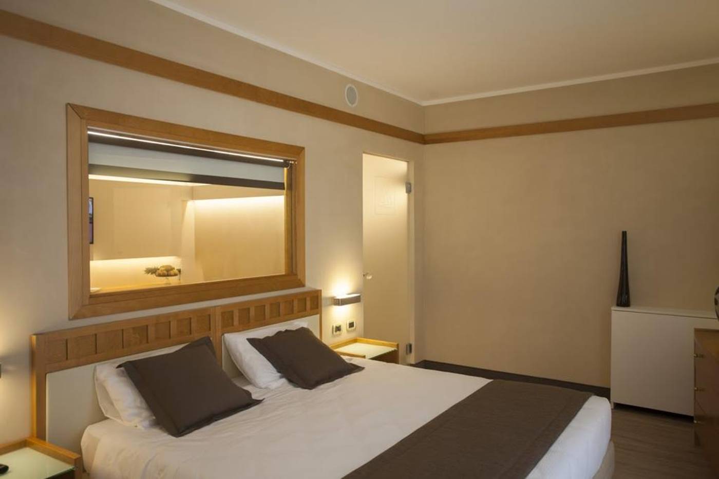 Ai-Pini-Park-Hotel-Room-14
