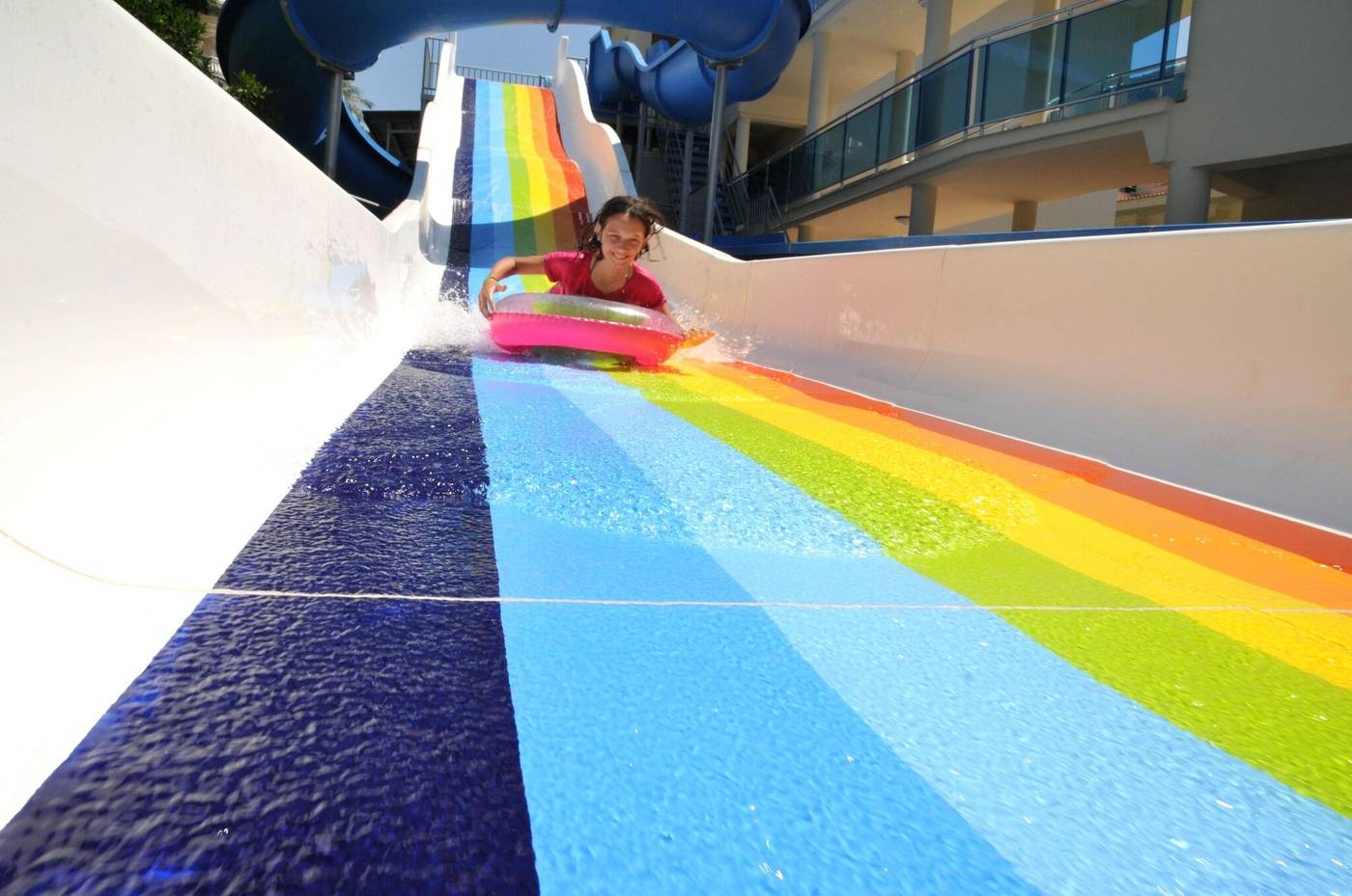 Montebello-Resort---Spa-Pool-49