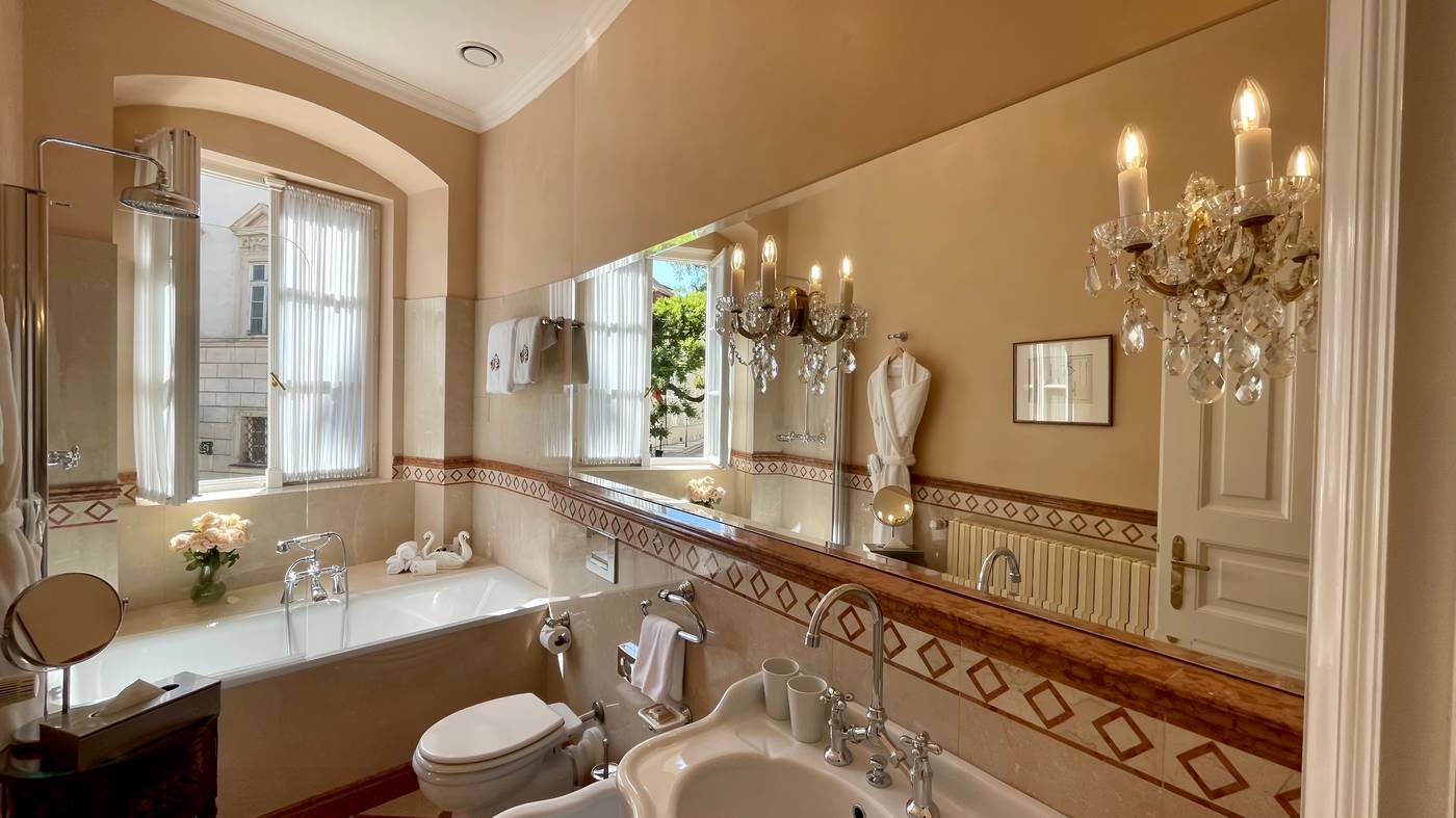 Alchymist-Prague-Castle-Suites-Room-14