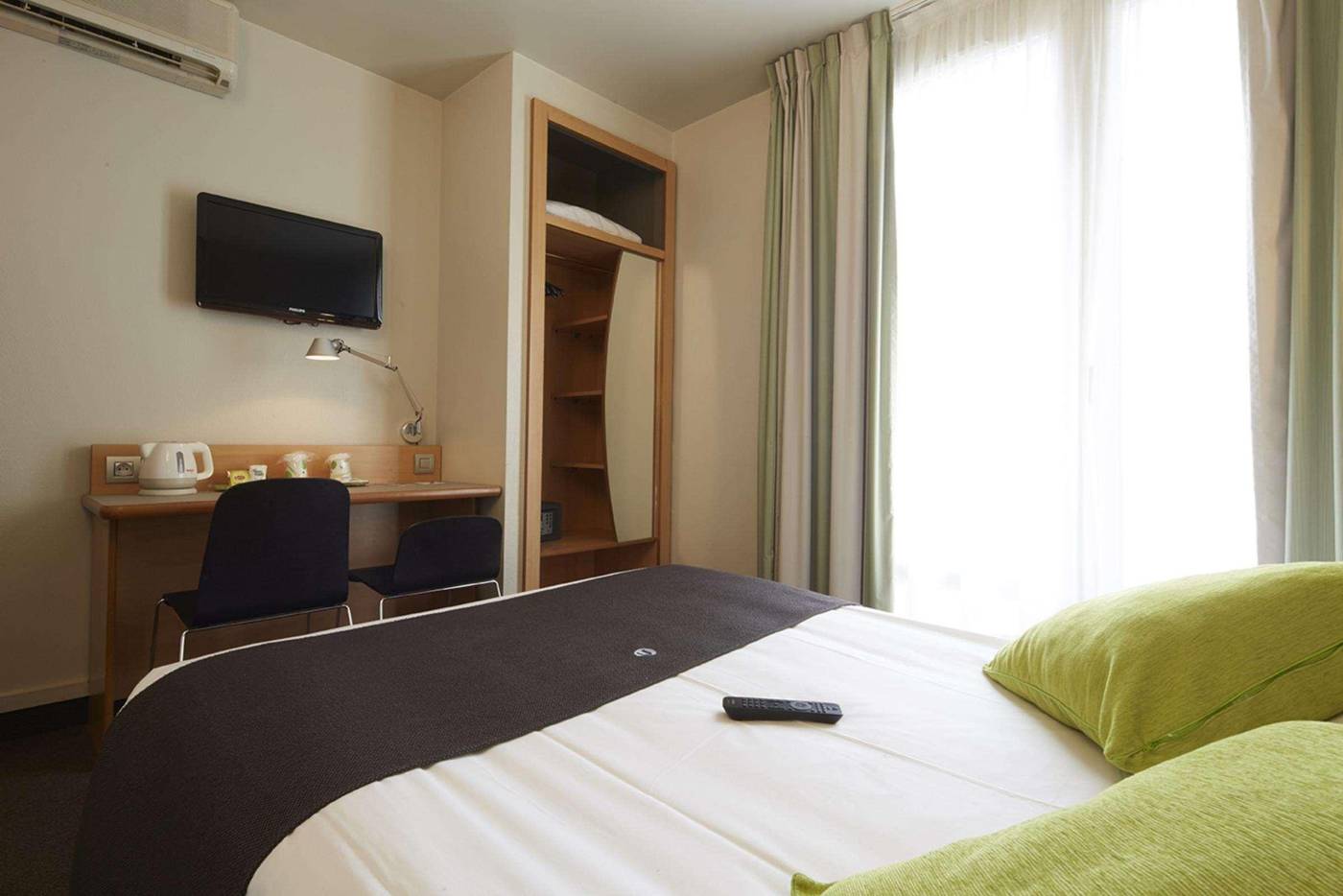 Campanile-Paris14-Maine-Montparnasse-Room-22