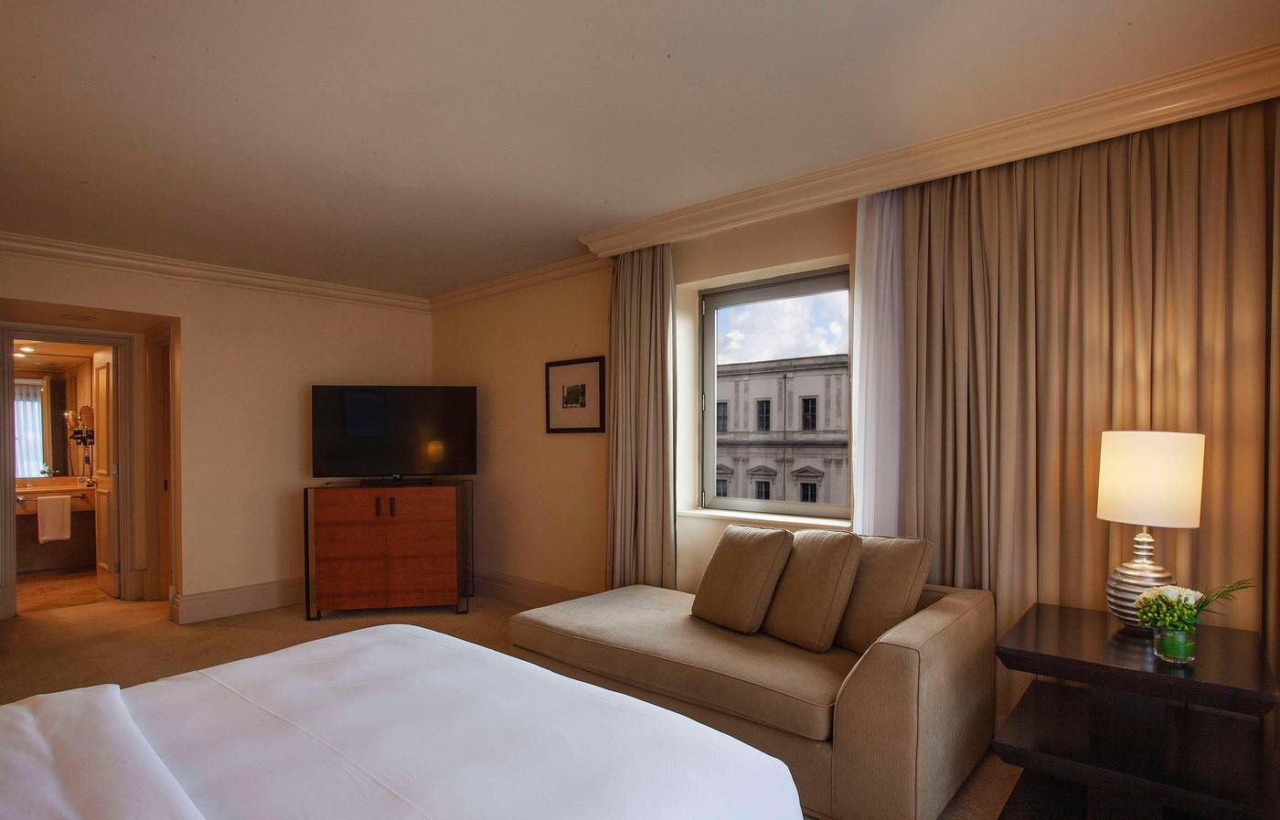 Grand-Hyatt-Istanbul-Room-25