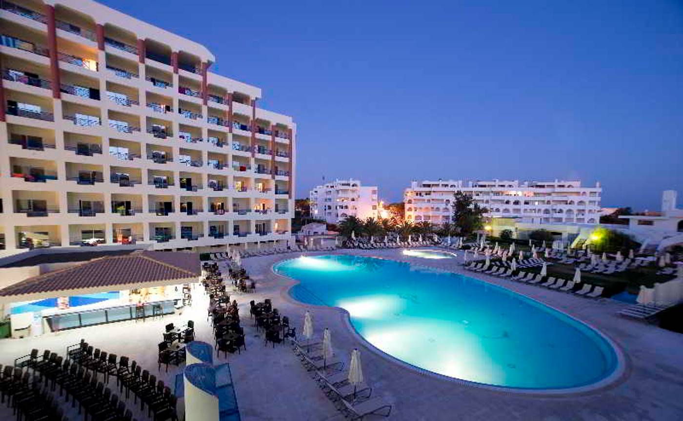 Ukino-Palmeiras-Village-Family-Resort-General-view-14