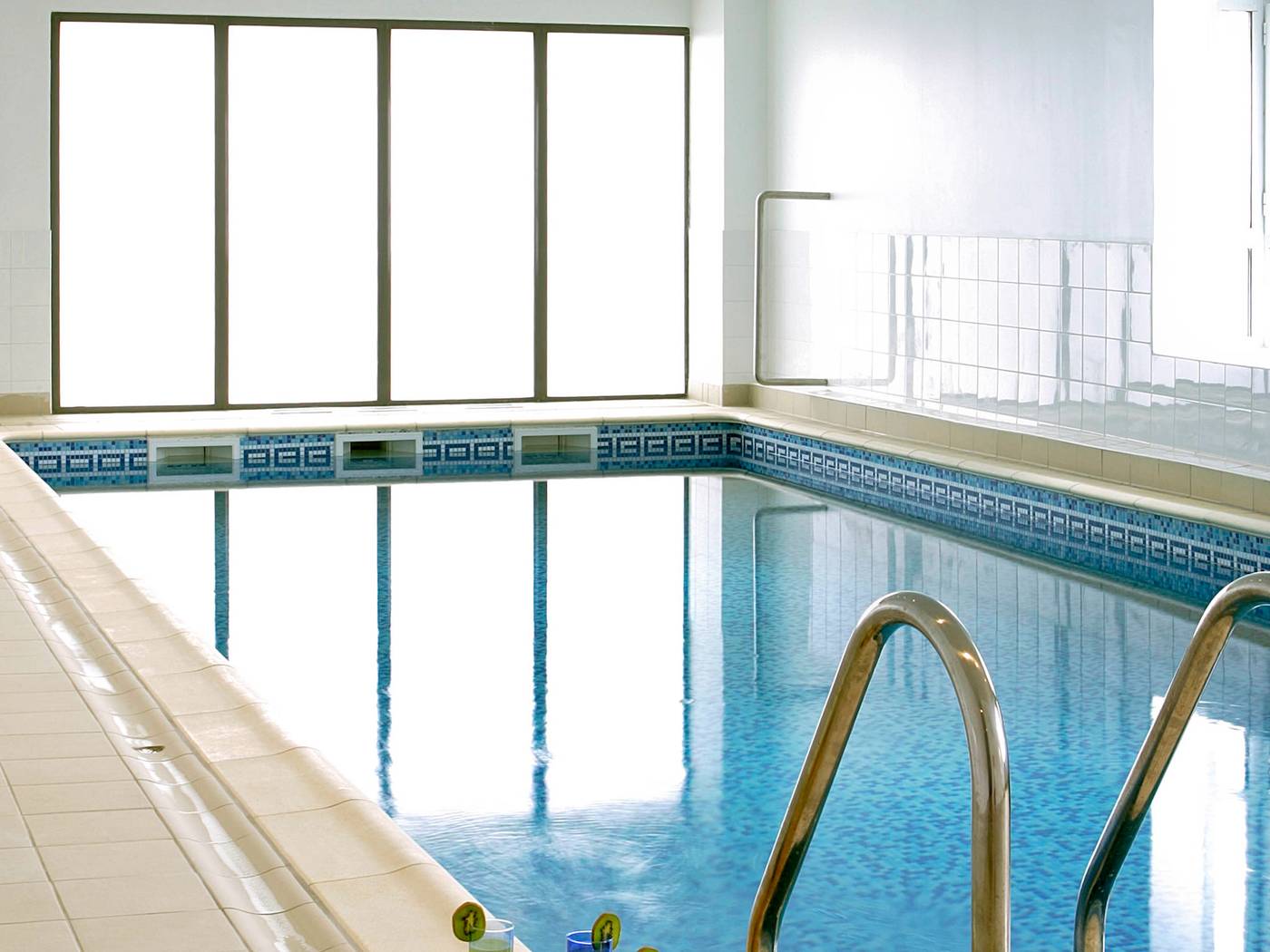 Aparthotel-Adagio-access-Paris-Clamart-Pool-24