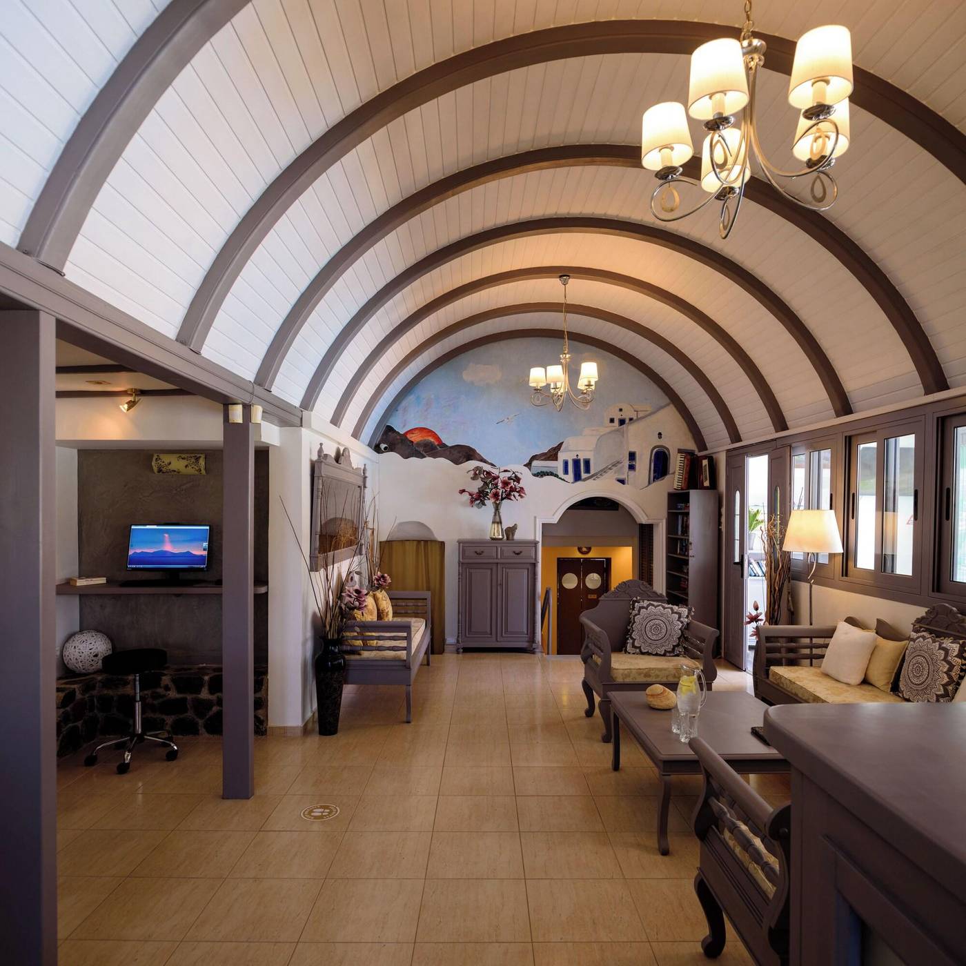 Smaragdi-Apts-Lobby-32