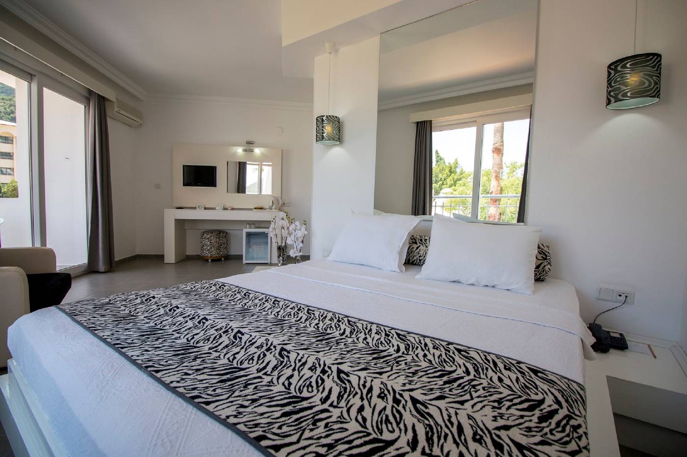 Casa-and-Blanca-Hotel---Adults-Only--12---Room-18