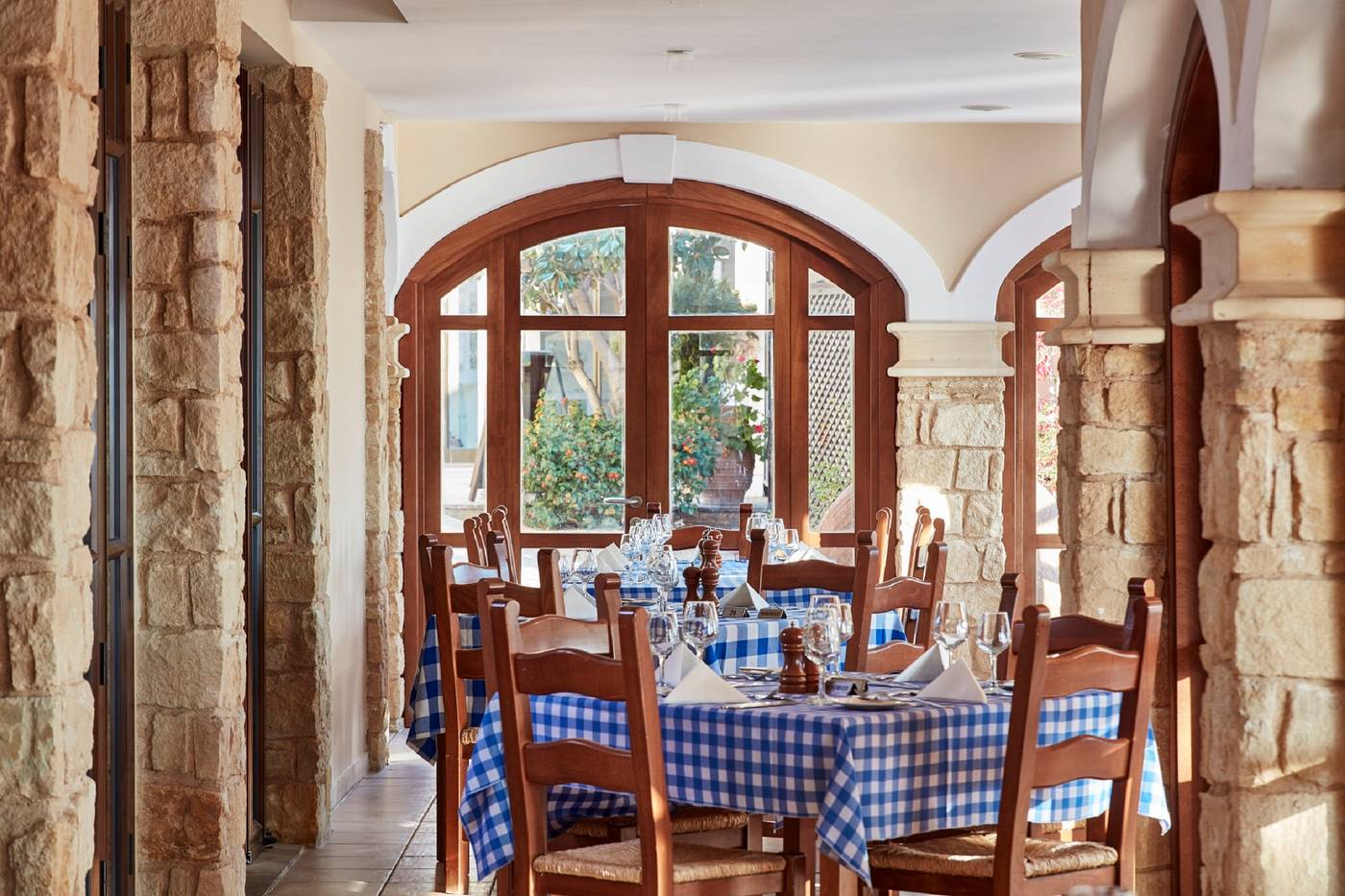 Aphrodite-Hills-Golf---Spa-Resort-Residences-Restaurant-54