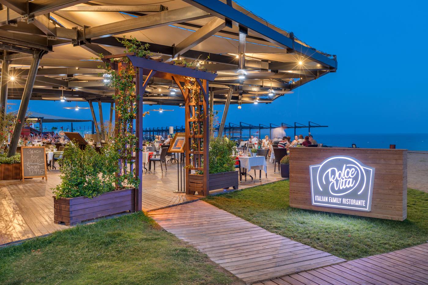 Xanadu-Resort-Restaurant-22